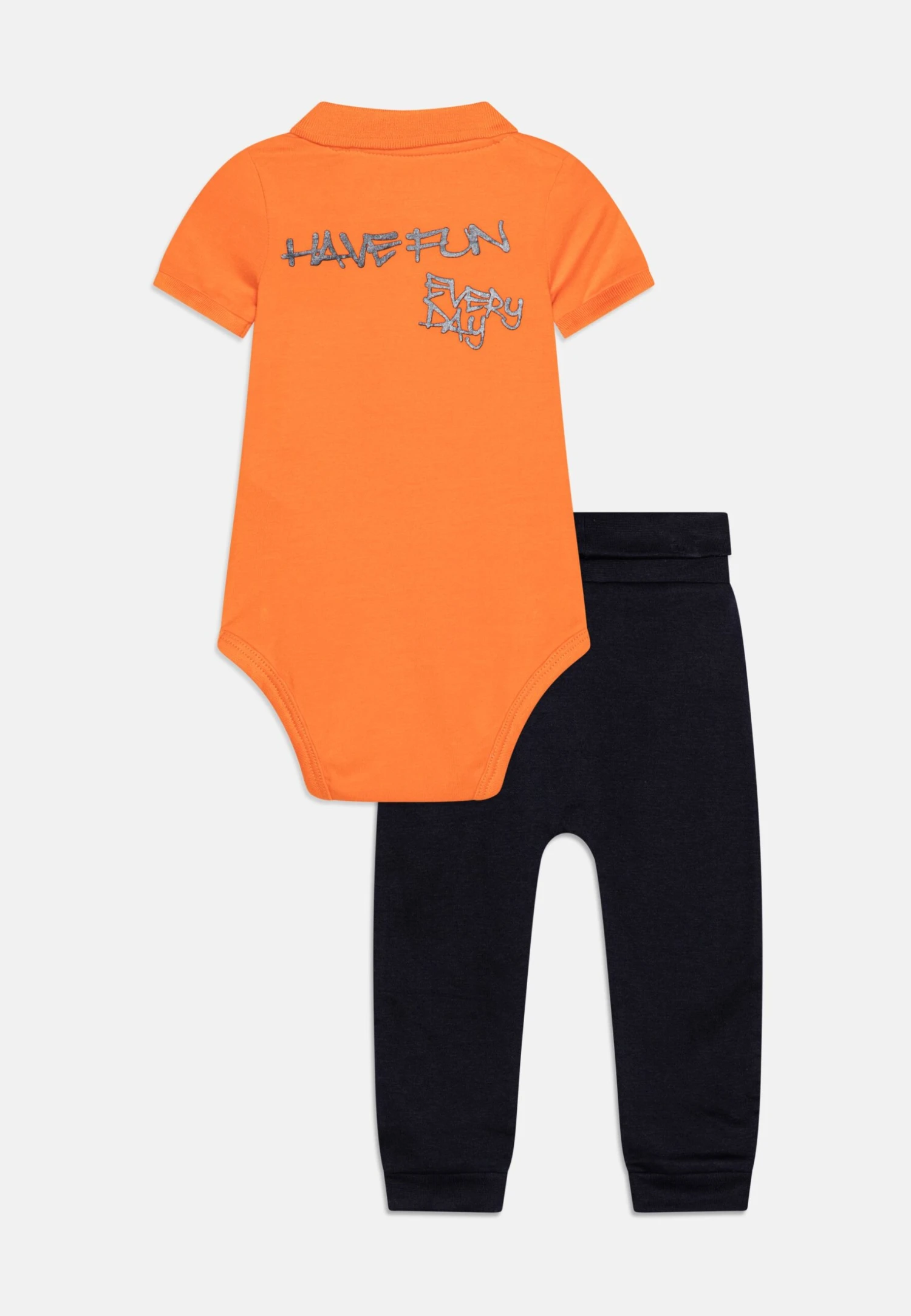 Guess Newborn Polo Pants Set - Trousers - Bitter Orange 2 Guess Newborn Polo Pants Set - Trousers - Bitter Orange - Image 2
