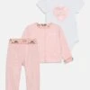 Guess BABY SET - Body - Pouf Pink