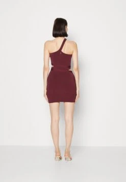 Guess Palms Cut Out Mirage Dress - Jumper Dress - Mystic Wine 8 Guess Palms Cut Out Mirage Dress - Jumper Dress - Mystic Wine -Guess Clothing Sale 84cec5b06e6947cda088fc8530e21102