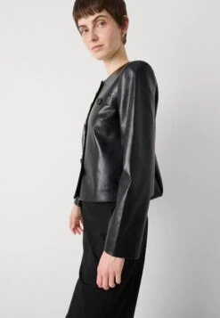 FERGIE CROPPED JACKET - Faux Leather Jacket - Black -Guess Clothing Sale 87b6fe25b51943c6992049812651026f