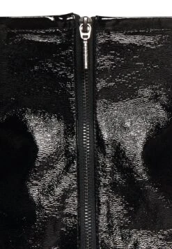 Guess Zue Top - Top - Jet Black Multi -Guess Clothing Sale 87dc5282ceee4afda102bf53e8957003