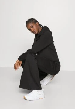 Guess Leggings - Black 9 Guess Leggings - Black -Guess Clothing Sale 89b7c8653dbe43dba06c5d0df2cf5814