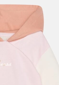 Guess Toddler Hooded Active - Hoodie - White/Pink 5 Guess Toddler Hooded Active - Hoodie - White/Pink -Guess Clothing Sale 8f4b90ea50af4548a4e80658679f43b5