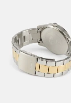 Guess MONTE - Watch - Silver-coloured 8 Guess MONTE - Watch - Silver-coloured -Guess Clothing Sale 91f1a26a409846fca4e7c0c60a3feb45