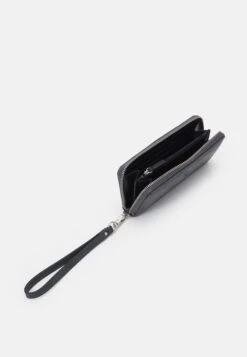 Guess Vezzola Smart Billfo Unisex - Wallet - Black 6 Guess Vezzola Smart Billfo Unisex - Wallet - Black -Guess Clothing Sale 94b170581d0540d38a3c0ccecf58bf8f