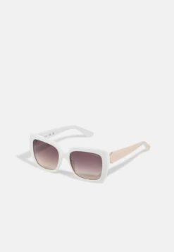 Guess Sunglasses - White/Gradient Violet
