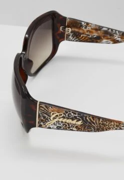 Guess Sunglasses - Dark Brown -Guess Clothing Sale 94fa5187b397426ca3e85a6dc1a32203