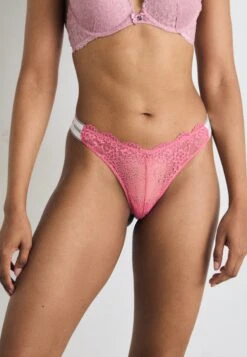 Guess BELLE THONG - Thong - Drift Pink