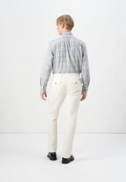 Guess TAYLOR - Chinos - Quicksand -Guess Clothing Sale 953e35615c4546018a0398ae22981153