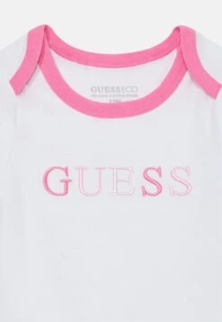 Guess BABY SET UNISEX - Tracksuit - Jelly Pink 9 Guess BABY SET UNISEX - Tracksuit - Jelly Pink -Guess Clothing Sale 96214a0413334449899b1636a16c4208