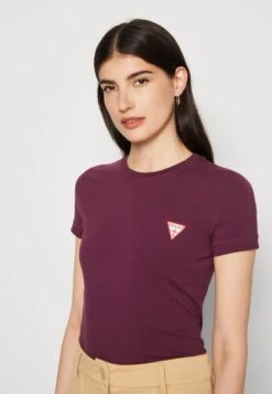 Guess Ss Cn Mini Triangle Tee - Basic T-Shirt -Guess Clothing Sale 9647ed11181343a5b2da654b2df8f282