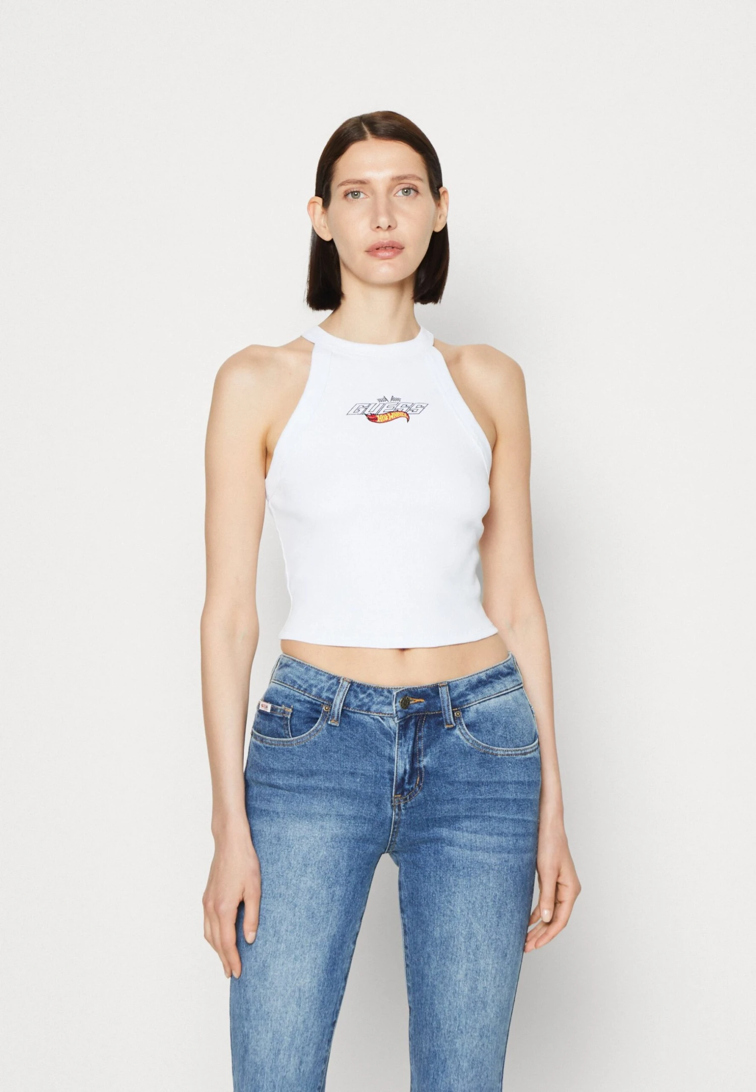 Go Hw Triangle Logo Tank - Top - Pure White 1 Go Hw Triangle Logo Tank - Top - Pure White