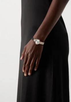 Guess ARRAY - Watch - Silver-coloured