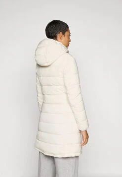 Guess NEW ALETA LONG PUFFER JACKET - Winter Coat - Dove White -Guess Clothing Sale 999b4df613294a3c96fa1da8d85a8c04