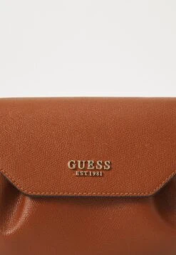 Guess AMORETTE FLAP - Cross Body Bag - Cognac -Guess Clothing Sale 9b1a670db44b42148bd965fa606d7154
