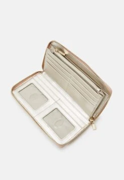 Guess Kersti Cheque Organizer - Wallet - Rosewood -Guess Clothing Sale 9c226b86b96d47789e81a8e3f852765a