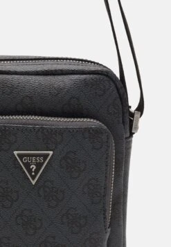 Guess VEZZOLA XBODY DOUBLE UNISEX - Cross Body Bag - Black 8 Guess VEZZOLA XBODY DOUBLE UNISEX - Cross Body Bag - Black -Guess Clothing Sale 9c7444fbd36a4f489a97cb3047c98cd9