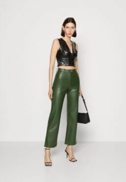 Guess Brenda - Top - Jet Black 7 Guess Brenda - Top - Jet Black -Guess Clothing Sale 9c999ed4592a44ffb0ae590df96a9e97