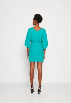 Stella Pencil Dress - Cocktail Dress / Party Dress - Classic Emeral -Guess Clothing Sale 9cae9522d31848398cfe06fda220fced