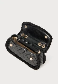 Guess CRISTI CONVERTIBLE FLAP - Handbag - Black -Guess Clothing Sale a1ecc34a44a84bd5a5c7ace00e272fe0