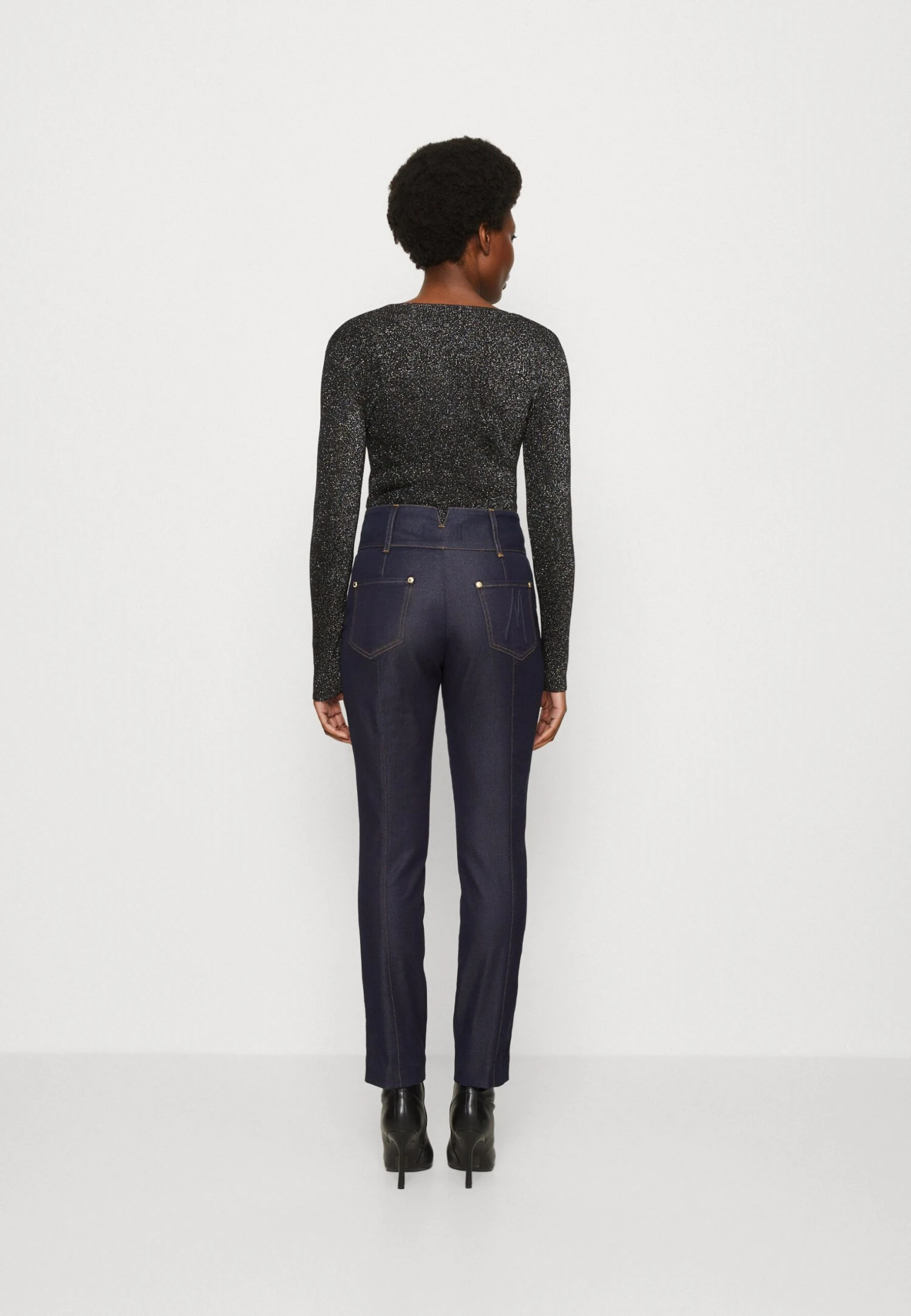 Shelly Pant - Slim Fit Jeans 3 Shelly Pant - Slim Fit Jeans - Image 3
