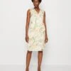 Guess Gemma Wrap Dress - Day Dress - Heirloom