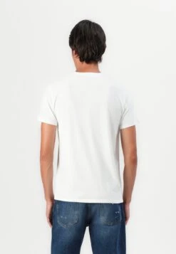 Guess LOGO - Print T-shirt - Pure White -Guess Clothing Sale a6689795e898481c9a9561fb8884f1df