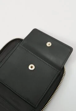 Guess ALDINA SMALL ZIP AROUND - Wallet - Black -Guess Clothing Sale a7940c4a966e4b7e9d7df724cfc97a22