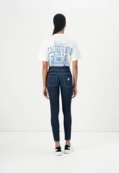 Guess SHAPE UP - Jeans Skinny Fit - The Wind Plain -Guess Clothing Sale a9856c35bf11499a9b52003adcbce472