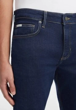 Jeans Skinny Fit - Varane Dark Wash 9 Jeans Skinny Fit - Varane Dark Wash -Guess Clothing Sale ab36736f2407464abef5af685ab1b00e