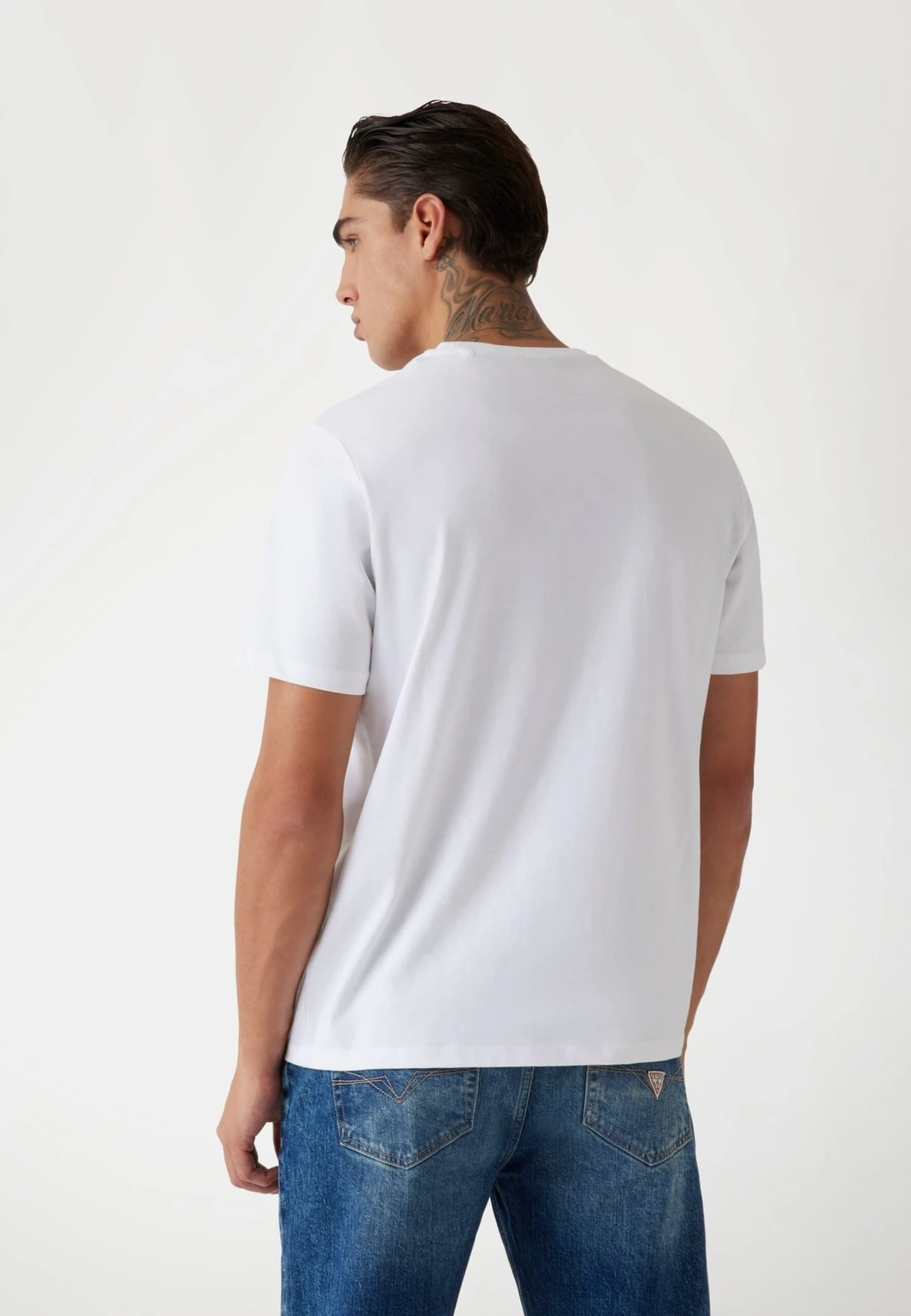 Guess SS CN PATCH - Basic T-shirt - Weiß 3 Guess SS CN PATCH - Basic T-shirt - Weiß - Image 3