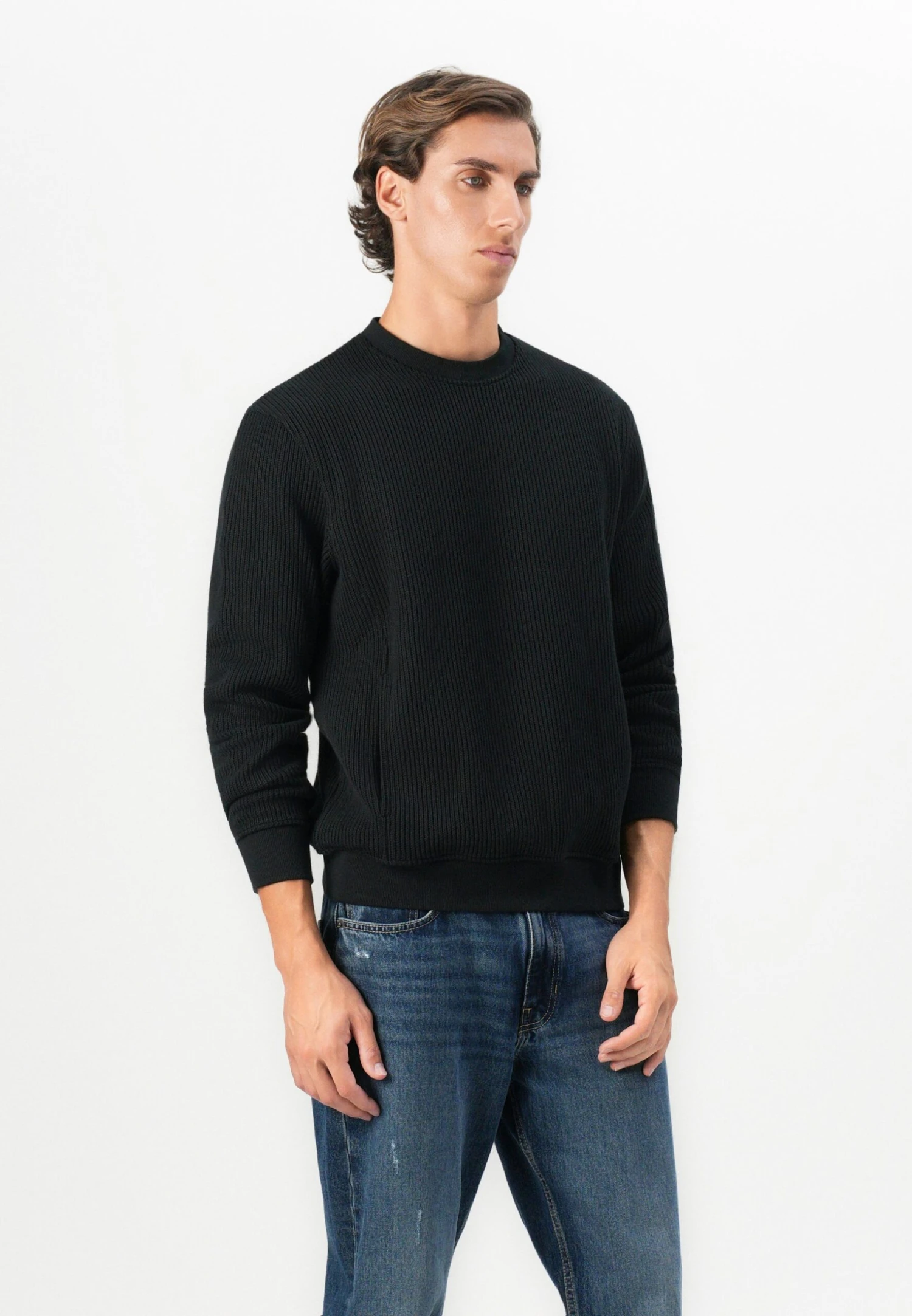 Guess PATCH - Jumper - Jet Black 4 Guess PATCH - Jumper - Jet Black - Image 4