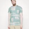 Guess Ss Bsc La Palms Tree- Print T-Shirt - Lagoon Fog