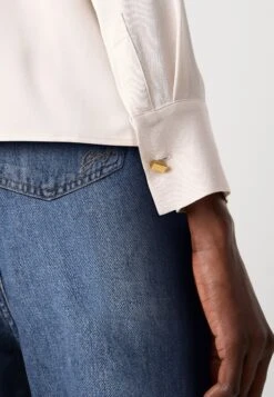 ANITA BLOUSE - Blouse - Dreamy Moon 15 ANITA BLOUSE - Blouse - Dreamy Moon -Guess Clothing Sale b19f815f9ee04ce5a9db2e4bb001872a