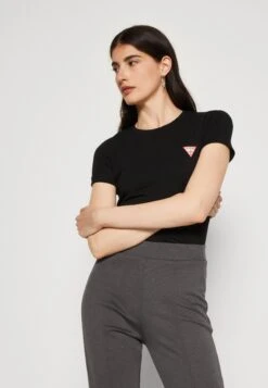 Guess Ss Cn Mini Triangle Tee - Basic T-Shirt - Jet Black -Guess Clothing Sale b1e4c001543447ea9cd734d15ec5a3d6