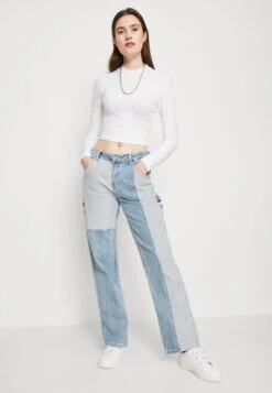 Go Sarah Colorblock Carpenters - Relaxed Fit Jeans - Rufus Lt Wash -Guess Clothing Sale b2a9b21b85ac4621a6935bcc6846422d