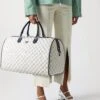 Guess CRUISE VIBE DUFFEL - Weekend Bag - White/navy
