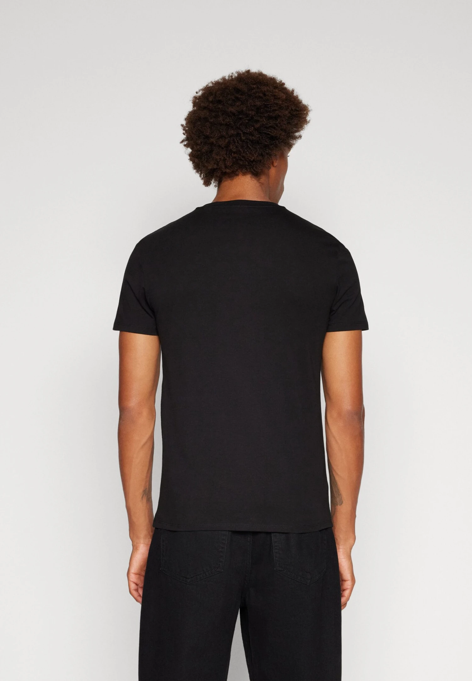 Guess CORE TEE - Basic T-shirt - Jet Black 3 Guess CORE TEE - Basic T-shirt - Jet Black - Image 3