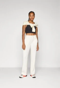 Guess BRENDA SCUBA STRAIGHT LEG PANT - Tracksuit Bottoms - Ocean Salt -Guess Clothing Sale be07cbdaad464e098ac62b0aadf922b1