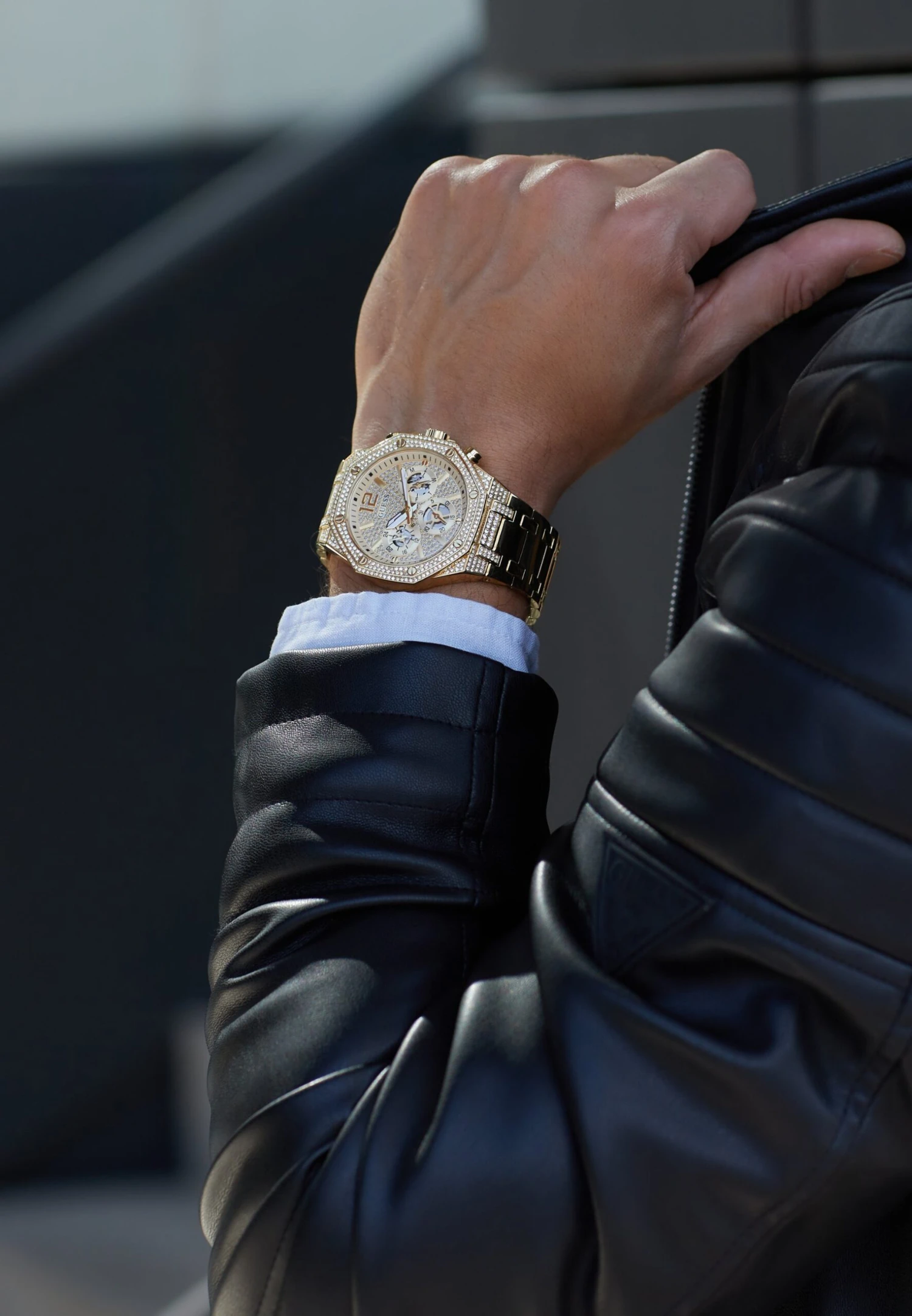 Guess Momentum Unisex - Watch - Gold-Coloured Tone/Silver-Coloured Tone 2 Guess Momentum Unisex - Watch - Gold-Coloured Tone/Silver-Coloured Tone - Image 2