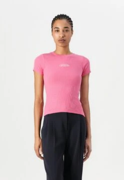 EMBRO SLIM - Basic T-shirt - Raspberry Smoothie