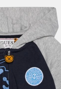 Guess Baby Active Top Active Pants Set - Tracksuit - Blue/Grey -Guess Clothing Sale c3e434b2179342cb8505ab0b04d018c9