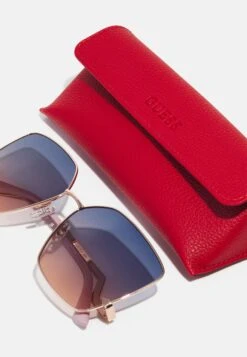 Guess Sunglasses - Pink -Guess Clothing Sale c52f305bd88049ba8fee2f4f0e36cbf1