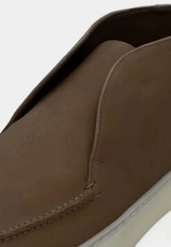 Guess RICHARD - Classic Ankle Boots - Brown -Guess Clothing Sale c8c2c59d2b204dbe853ccc62ca531dfa