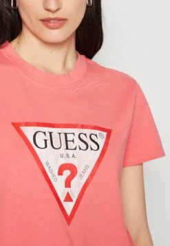Guess Classic Fit Logo Tee - Print T-Shirt - Plastic Pink -Guess Clothing Sale c9bf3630c54047bba35d70be46b97ede