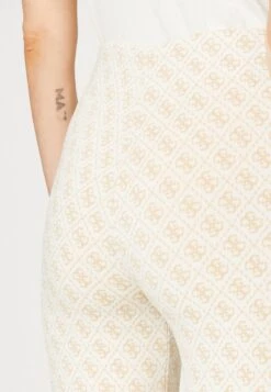 Guess Lise 4G Logo Swtr - Trousers -Guess Clothing Sale cbedcf9f86b943a3a5735d781177ce9d