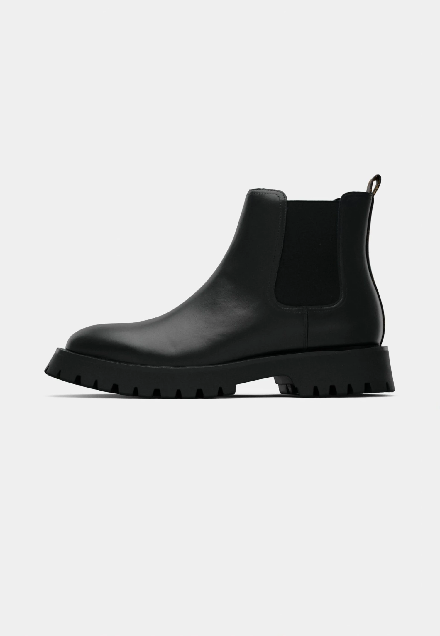 Guess GOMEZ - Classic Ankle Boots - Black 2 Guess GOMEZ - Classic Ankle Boots - Black - Image 2