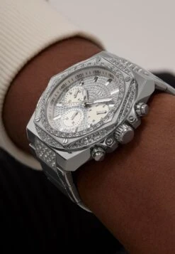 Guess FURY - Chronograph Watch - Silver Tone