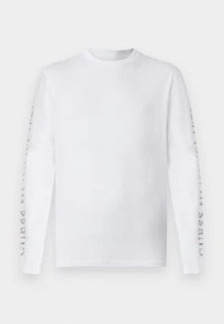 Guess SLEEVES LOGO TEE - Long Sleeved Top - Pure White -Guess Clothing Sale d5748cc6c33648e2a4c8d592662b3bb4