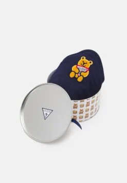 Guess Baby Towel Unisex - Bath Towel - White -Guess Clothing Sale d576768e5c3c457f9e40d9e4340aa7b8